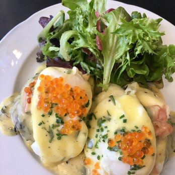 Honest Weight - Smoked trout latke eggs benedict (5/5) - Seafood Near Me - Toronto, Ontario Honest Weight - Smoked trout latke eggs benedict (5/5) - Seafood Near Me - Toronto, Ontario