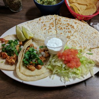 Tacos La Tia - Tacos de pollo y quesadilla de pollo - Mexican Near Me - Muskogee, Oklahoma Tacos La Tia - Tacos de pollo y quesadilla de pollo - Mexican Near Me - Muskogee, Oklahoma