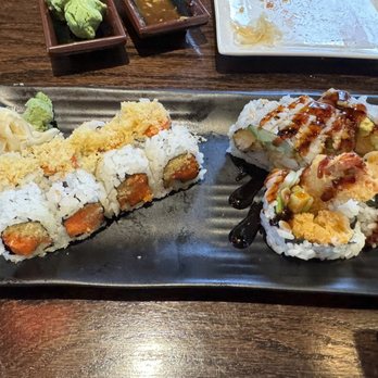 Kabuto - Spicy tuna and shrimp tempura roll - Sushi Bars Near Me - Rockville, Maryland Kabuto - Spicy tuna and shrimp tempura roll - Sushi Bars Near Me - Rockville, Maryland