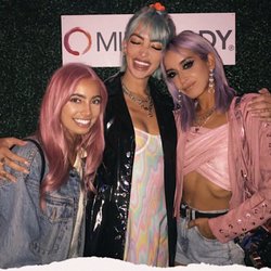 XO, Glow by Nina - Festival tans are my favorite kind of tans to do!