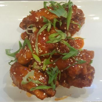The Globe Pub - The Korean wings are outstanding!! These wings have incredible flavor with the right amount of heat and great texture. A must have! - Sports Bars Near Me - Chicago, Illinois The Globe Pub - The Korean wings are outstanding!! These wings have incredible flavor with the right amount of heat and great texture. A must have! - Sports Bars Near Me - Chicago, Illinois