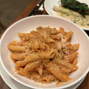 Juniper - Penne Vodka - New American Near Me - Highwood, Illinois Juniper - Penne Vodka - New American Near Me - Highwood, Illinois