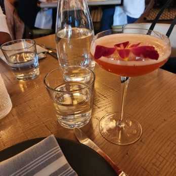 SoCal Kitchen + Bar - Mocktail - New American Near Me - Columbus, Ohio