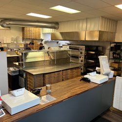 Super Sport Pizza And Wings - Super clean kitchen