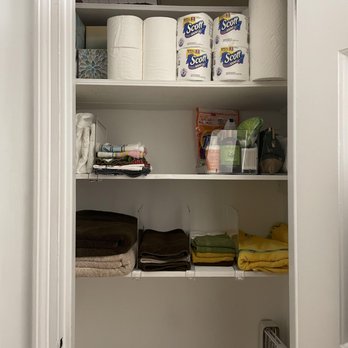 MS Organized - My linen closet is so tidy and it's so easy to see how much I have of everything - Home Organization Near Me