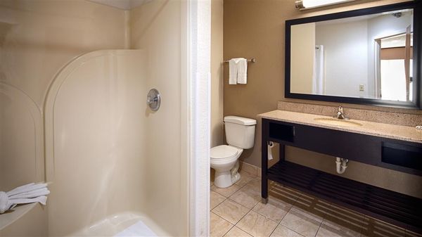 Best Western Suites by null