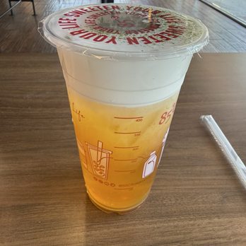 85°C Bakery Cafe - Coffee & Tea Near Me - Chino Hills, California