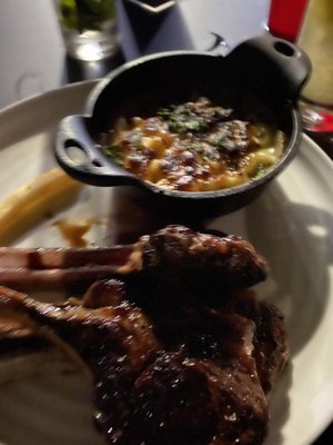 Table25 Fork + Wine by null