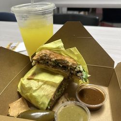 Tacos El Paisa - Torta de buche