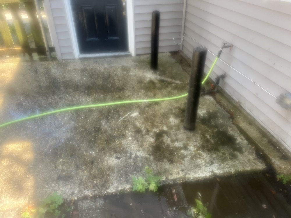 Slide of R&R Repairs and Renovations DBA Dabdoub’s Fencing