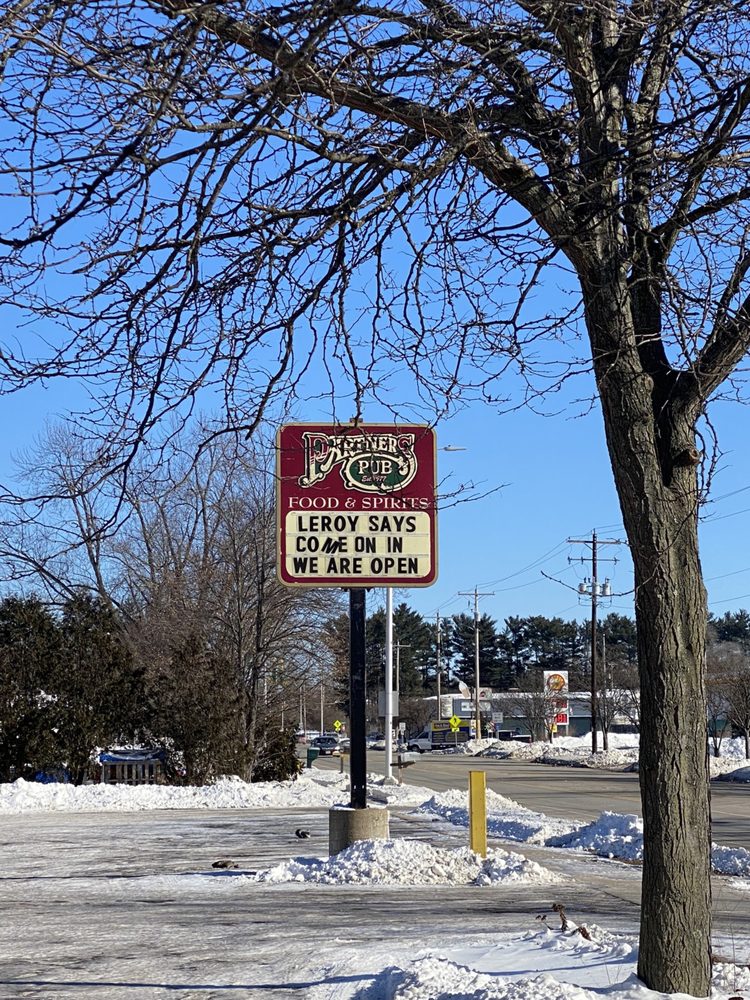 Partner's Pub Logo
