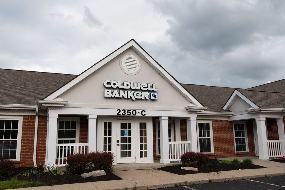 COLDWELL BANKER MCMAHAN CO. 2350 Regency Rd, Lexington, Kentucky
