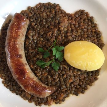 Le Petit Cler - On Tuesdays, we eat lentils.... just no. - Bistros Near Me - Paris, 75 Le Petit Cler - On Tuesdays, we eat lentils.... just no. - Bistros Near Me - Paris, 75