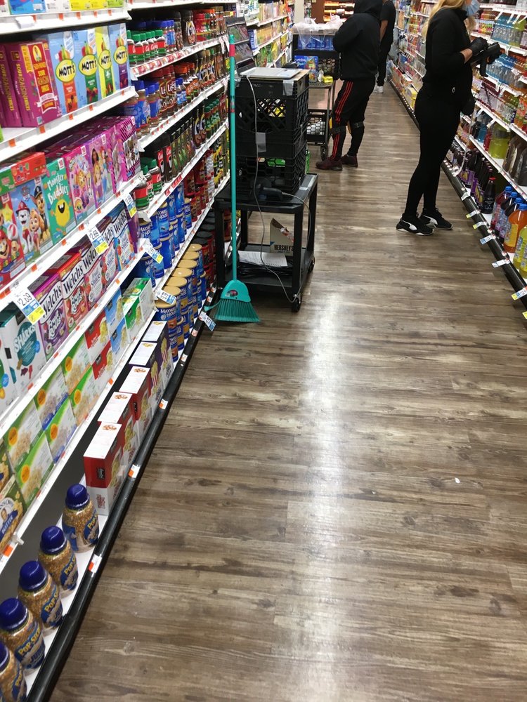 IDEAL FOOD BASKET Updated May 2024 10 Photos 1086 Brooklyn Ave