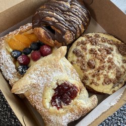 Dolce Vita Bakery Cafe