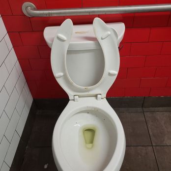 Arby's - Men's restroom. - Fast Food Near Me - Mustang, Oklahoma