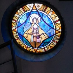 Chapelle Je Sers - Kirchenfenster.