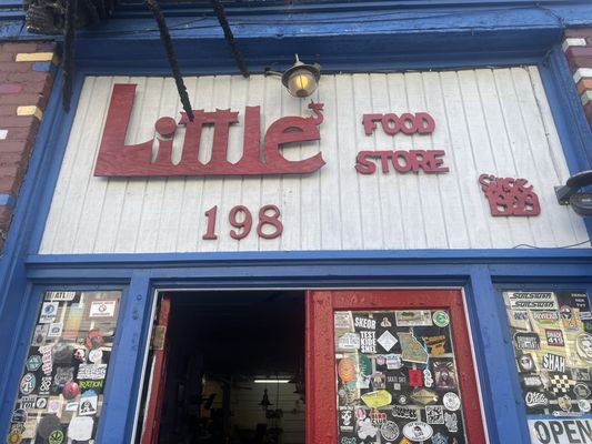 Little's Food Store by null