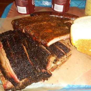 Franklin Barbecue - Brisket and pork ribs - Barbeque Near Me - Austin, Texas