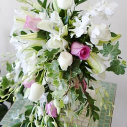 Kabloom - Beautiful Summer Wedding Bouquet