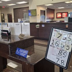 IBC Bank - Get your pesos : dollars exchanged here.