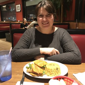 Delicia Tropical Cafe - Latin American Near Me - Elgin, Illinois