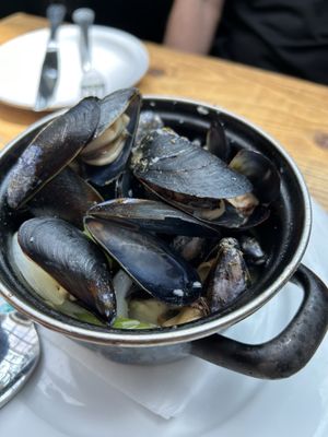 Brussels Bistro by null