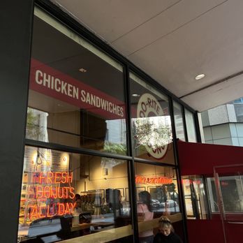 Do-Rite Donuts & Chicken - outside entrance - Donuts Near Me - Chicago, Illinois