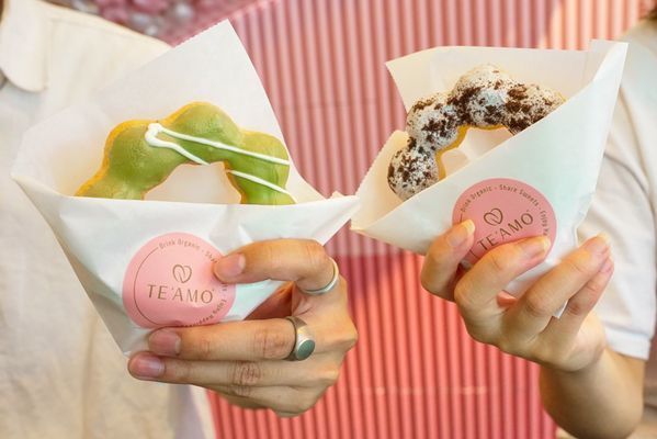 TE'AMO Boba Bar & Pom-Pom Art - Algonquin by null