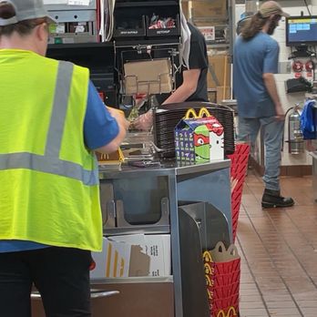McDonald's - Coffee & Tea Near Me - Mt Pleasant, Pennsylvania