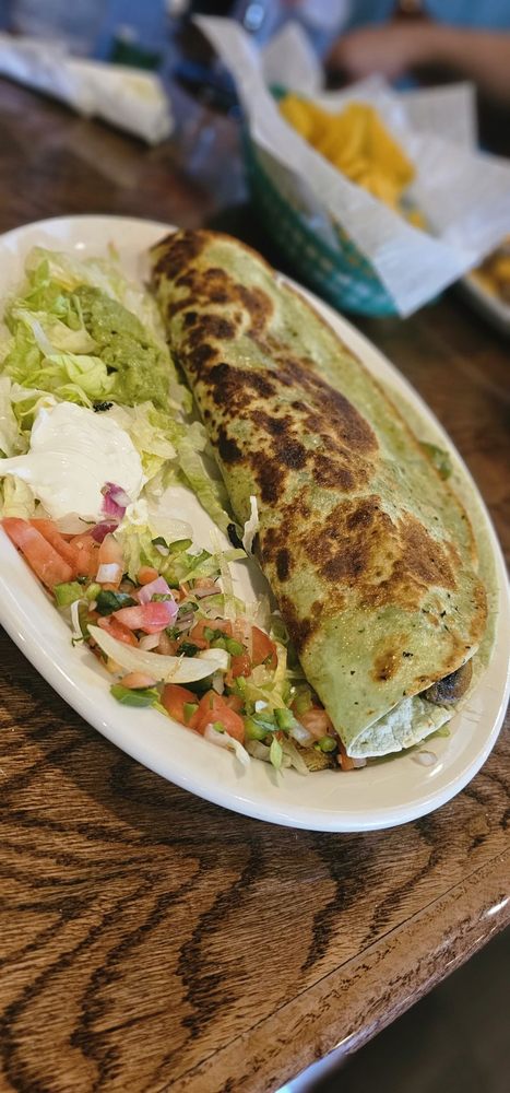 La Cazuela Mexican Grill