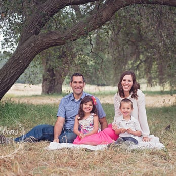 Kim Robbins - Amazing collection of family photos that we will treasure for years to come! - Event Photography Near Me