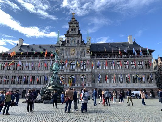 Antwerp City Hall by null