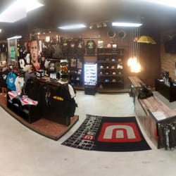 Focus Apparel - Store inside