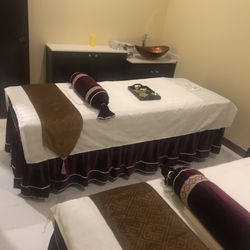 Luxury Nail & Foot Spa