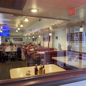 Valencia Lanes - Lilys cafe - Bowling Near Me - Newhall, California Valencia Lanes - Lilys cafe - Bowling Near Me - Newhall, California