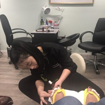 Lin's Nails and Spa - Rachel working hard on my pedi! - Nail Salons Near Me - Chatham, Massachusetts