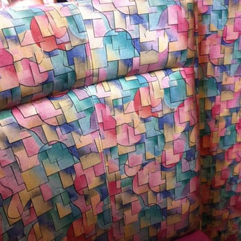 Hammersmith Family Restaraunt - Wonderful seating colors. Not. Where the hell did they get this pattern. - Diners Near Me - Saugus, Massachusetts Hammersmith Family Restaraunt - Wonderful seating colors. Not. Where the hell did they get this pattern. - Diners Near Me - Saugus, Massachusetts