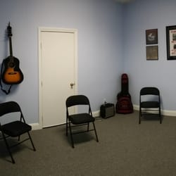 LB Music School - Guitar Room