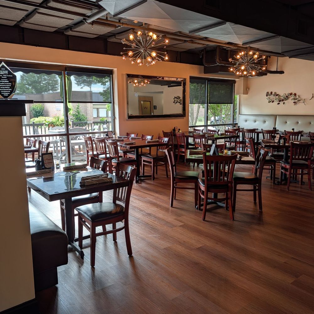 Fourk - New American Near Me - Hickory, North Carolina