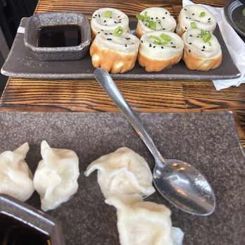 Dumpling Home - Juicy Beef Bao (6 Pcs) - Dim Sum Near Me - San Francisco, California