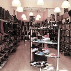 A K Shoes