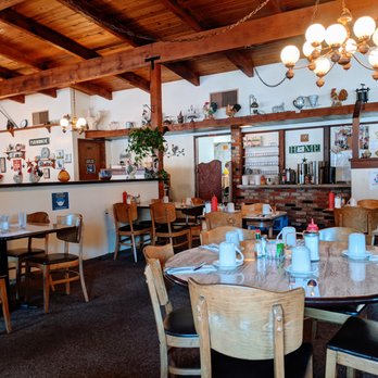 Sybil's Omelettes - Inside - Breakfast & Brunch Near Me - Salem, Oregon