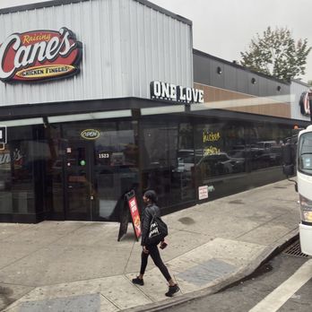 Raising Cane's Chicken Fingers - Fast Food Near Me - Brooklyn, New York Raising Cane's Chicken Fingers - Fast Food Near Me - Brooklyn, New York