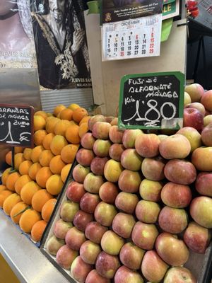 Mercado de Atarazanas by null