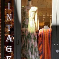 Arsenic & Old Lace - A shop full of lovely unique vintage