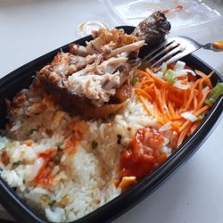 Minute Asia - Riz cantonais au poulet frit, miam!