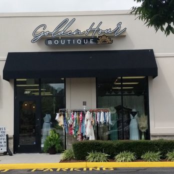 Golden Hour Boutique - Gonna check this place out - Women's Clothing Near Me - Virginia Beach, Virginia Golden Hour Boutique - Gonna check this place out - Women's Clothing Near Me - Virginia Beach, Virginia