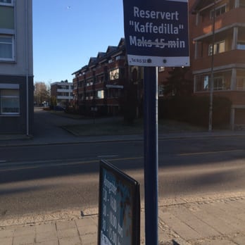 Kaffedilla - Gratis parkeringsplasser (2 stk) på p-plassen 200m fra kafeen - Coffee & Tea Supplies Near Me - Sarpsborg, 01 Kaffedilla - Gratis parkeringsplasser (2 stk) på p-plassen 200m fra kafeen - Coffee & Tea Supplies Near Me - Sarpsborg, 01