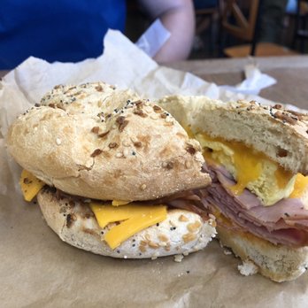 Kalia Cafe - Coffee & Tea Near Me - Kihei, Hawaii